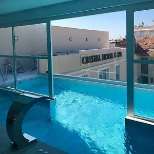 Cristal & 4*, Cannes Frankrike